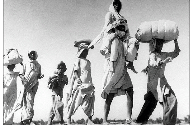 Rare pictures of 1947 Partition, Over 10 million people were uprooted from their homeland and travelled on foot, bullock carts and trains to their promised new home.